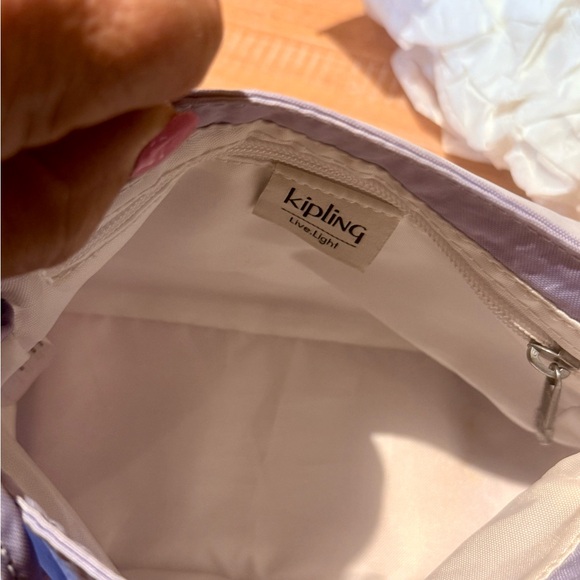 Kipling Crossbody bag. Lavender. Glitter in emblem. - Picture 5 of 11